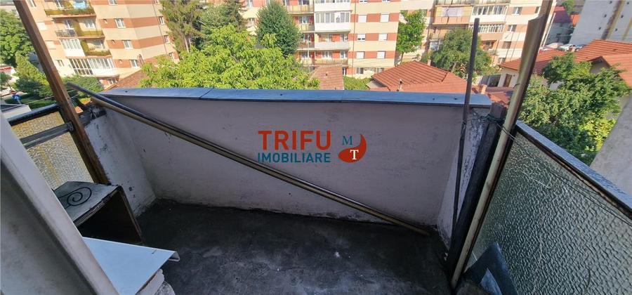 Apartament 2 camere de vanzare zona Cetate