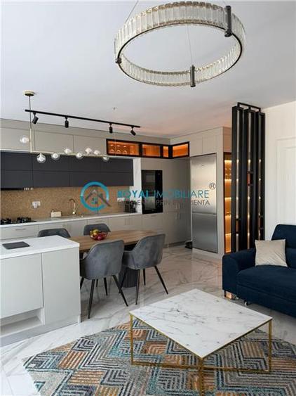 Royal Imobiliare - Vanzare penthouse 4 camere zona Albert