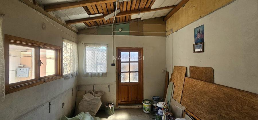Casa de vanzare – Zona Centru, Strada Garii – 65.000€ - 4