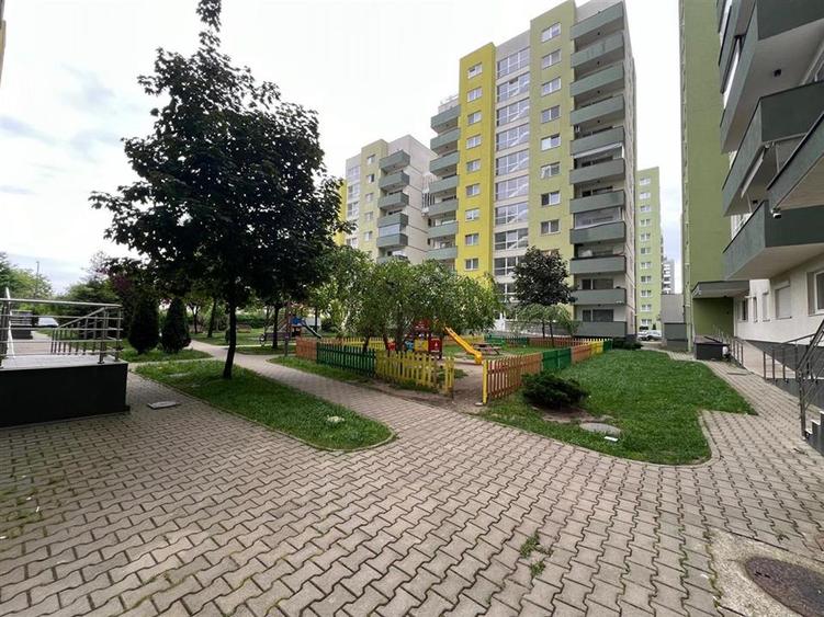 Apartament 2 camere Top City cu boxa Coresi