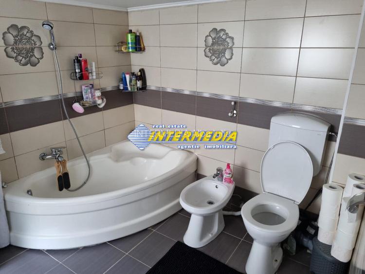 Casa P+E de vanzare recent renovata in Centru cu 680 mp teren - 16