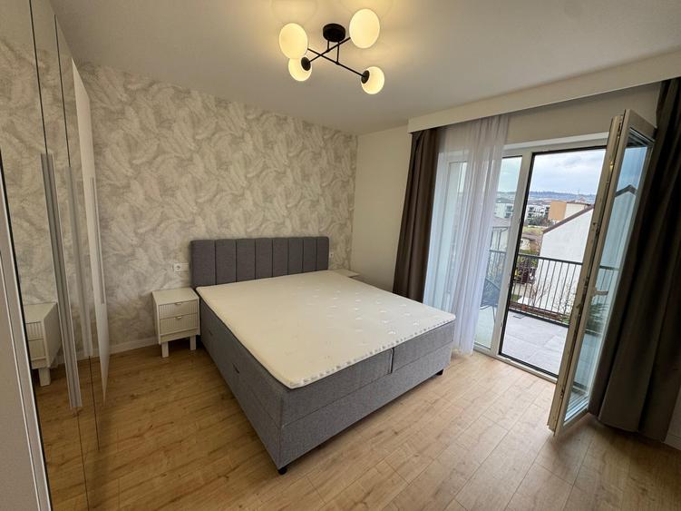 Apartament cu 3 camere, cartier Europa, la prima inchiriere!