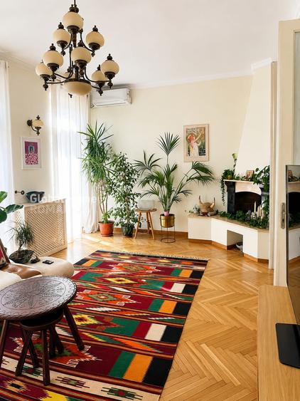 Apartament 3 camere 128MP | Cismigiu | Parc Cismigiu | Curte cu parcare | Lift |