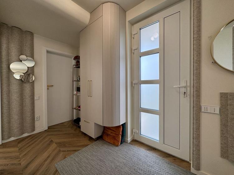 0 %Comision Duplex ultrafinisat, 5 camere–zona str Magnoliei Floresti
