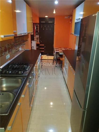 DACIA - BLOC IZOLAT - LIFT - RENOVAT - 3 cam - 2 bai - 2 balcoane - centrala pro - 2