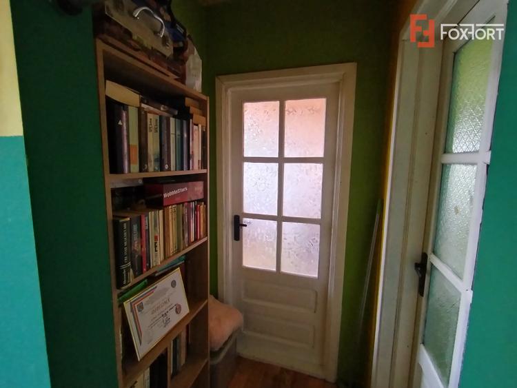 Apartament cu 4 camere de vanzare in zona Spitalul Judetean