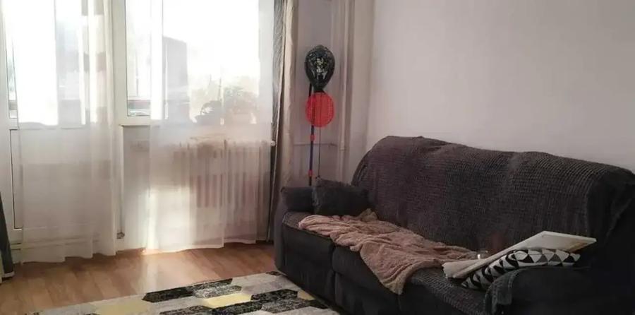RAHOVA MARGEANULUI 4 CAMERE ETAJ 3/10 BLOC 1986