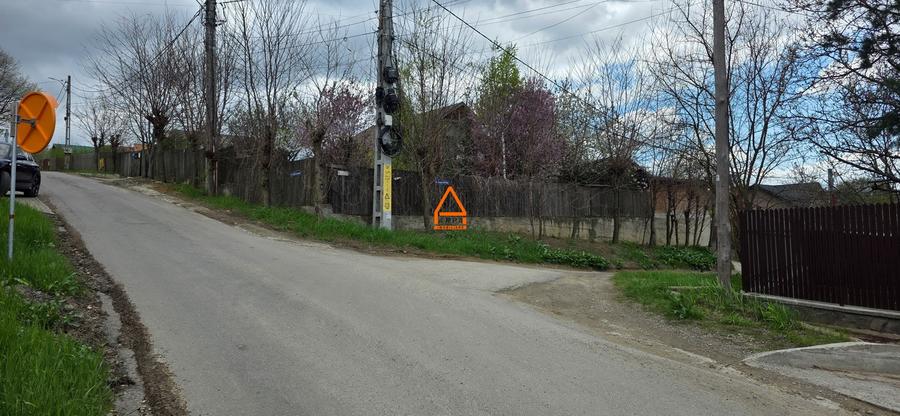 Teren intravilan - 6315 mp – Pietraria , Barnova
