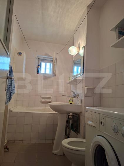 De vânzare – apartament spațios cu 3 camere, ideal pentru familie!