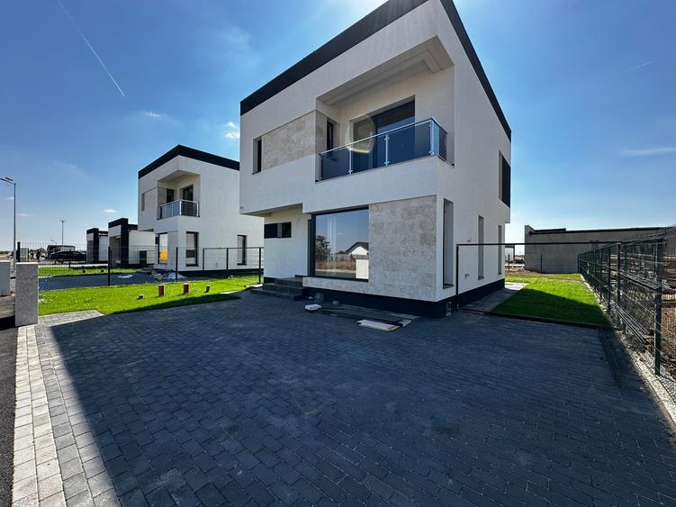 Casa Individuala – Ansamblu Nou 4 Camere - 3 Bai - Teren 476 mp – Berceni/Vidra