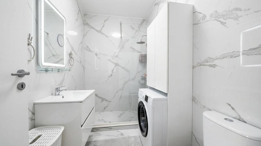 2 Camere, Lift, Centrala si loc de parcare inclus in pret