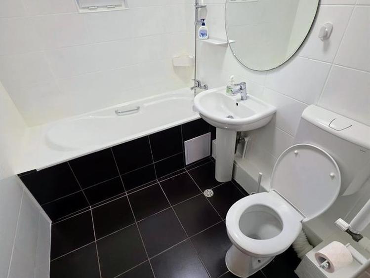 Banesa Inchiriez ap 3 cam modern mobilat utilat complet renovat nou prima inchir