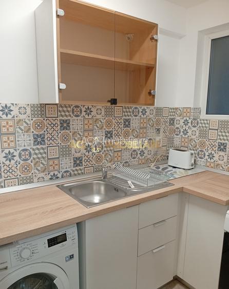 Garsoniera de inchiriat | Romana | Metrou | Nou | Balcon - 5
