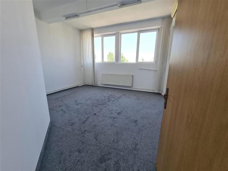 Spatii pentru birouri in Sema Parc