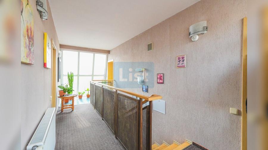 Casa multifunctionala de vanzare in cartierul Borhanci