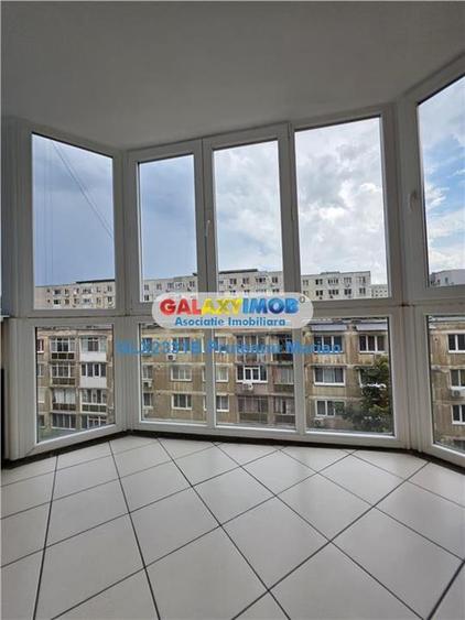 Inchiriere apartament cu 3 camere situat apropae de metrou Favorit