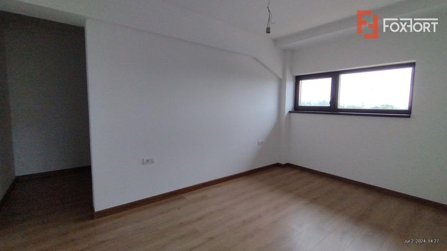 Apartament 3 camere, Zona Freidorf - Scara interioara, terasa 21 mp