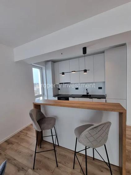 Sisesti 3 camere cu balcon - 3
