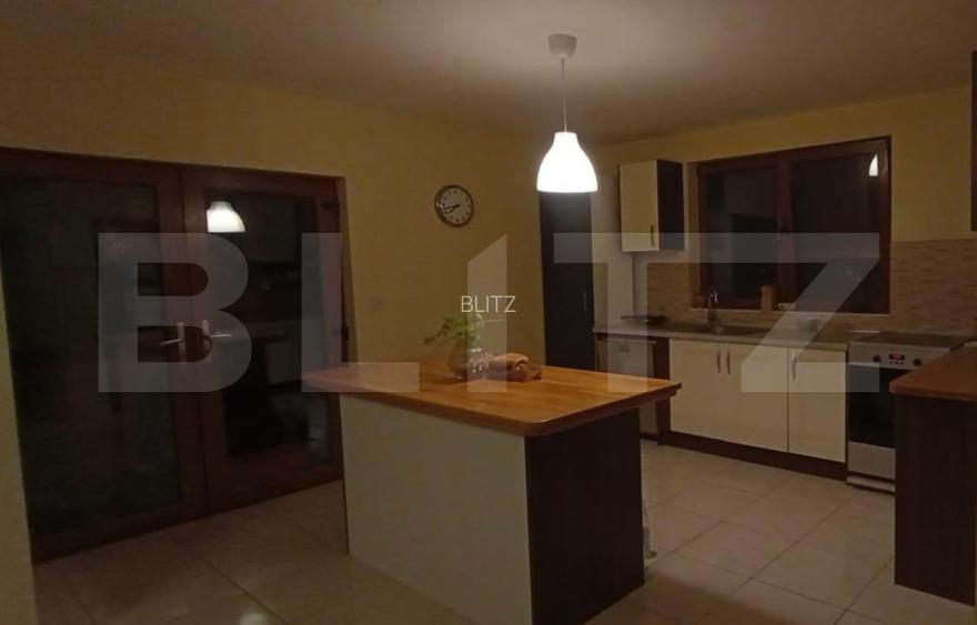 Vilă individuală 246mp utili, teren 667mp, zona Viforîta - 9