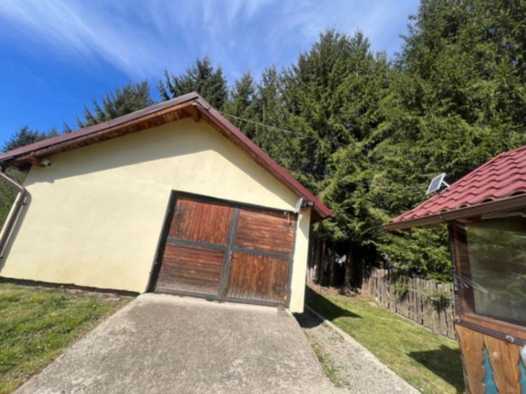 REFUGIU DIN INIMA NATURII, CASĂ DE VÂNZARE, 144mp COMANDĂU/ COVASNA
