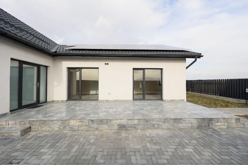 Casă modernă pe parter Bod | Teren 505 mp
