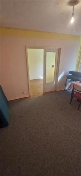 Apartament la Parter zona Sagului P-ta Doina