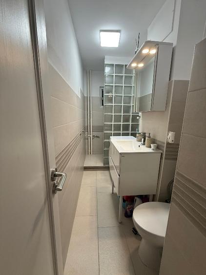 Închiriez apartament 3 camere zona Dacia - Proprietar