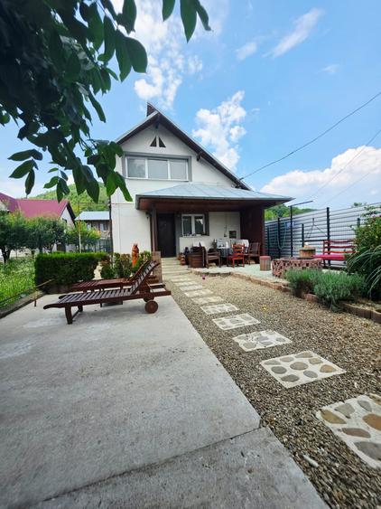 Vilă premium 5 camere cu salină și garaj | Coțofenești