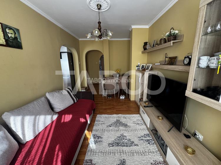 COMISION 0 - Apartament decomandat cu 4 camere 2 bai balcon Cisnadie - 7