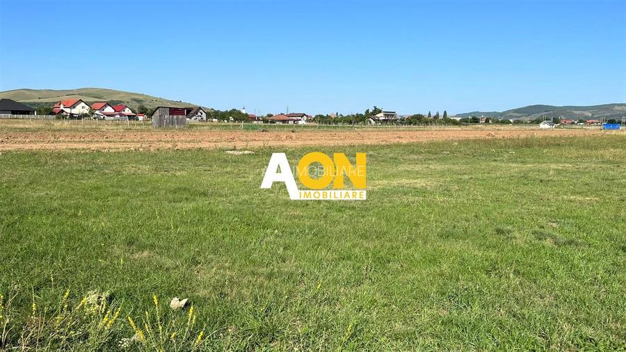 Teren intravilan cu toate utilitatile, zona Arex, 450mp - 2