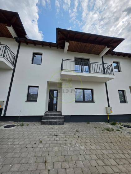 Duplex 4 camere, 128 mp, 2 locuri de parcare.