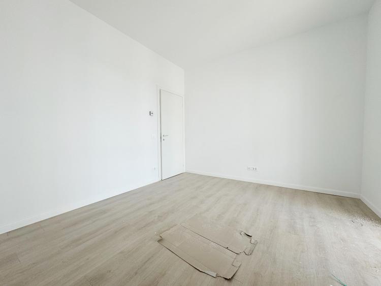 Penthouse 3 camere, decomandat, 86.3 mp utili, etaj 9/9-zona Aradului