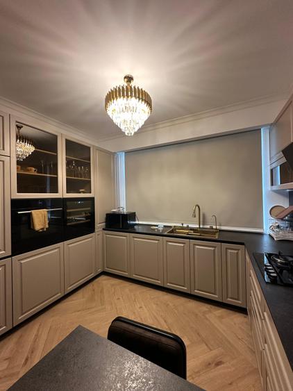 Apartament lux 3 camere decomandat pe 2 etaje,, zona  Rezidentiala Centru