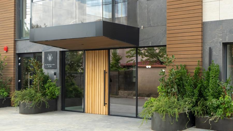 Apartament 3 camere | 82,7 mp utili | 2 băi | Balcon 6,8 mp | Mutare imediată