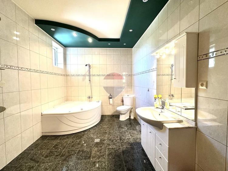 Vilă Premium 7 Camere | Zona Intim Arad | Garaj