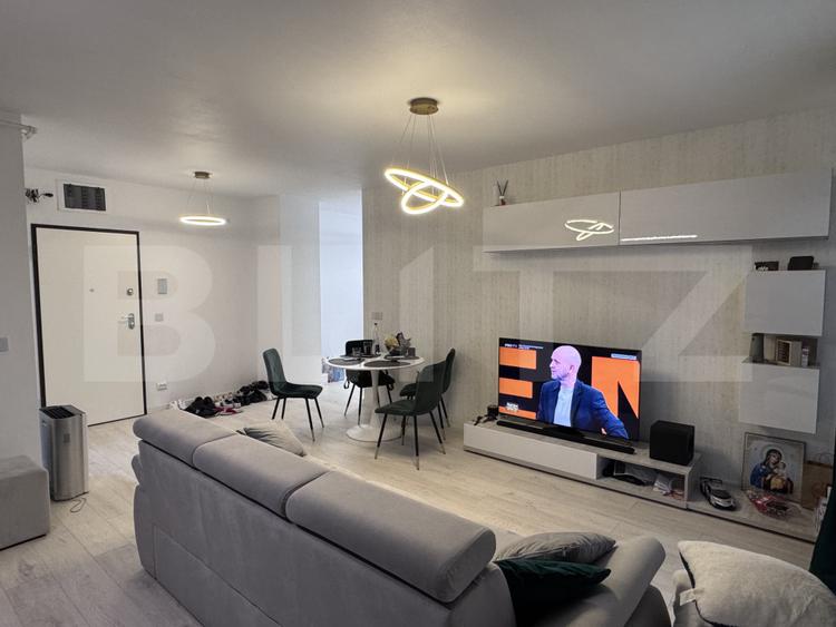 Apartament 3 camere, 67 mp, zona Vest