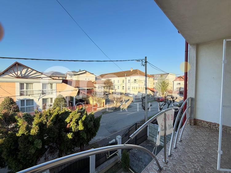 Casa individuala cu curte disponibila pentru vanzare, situata in zona centrala