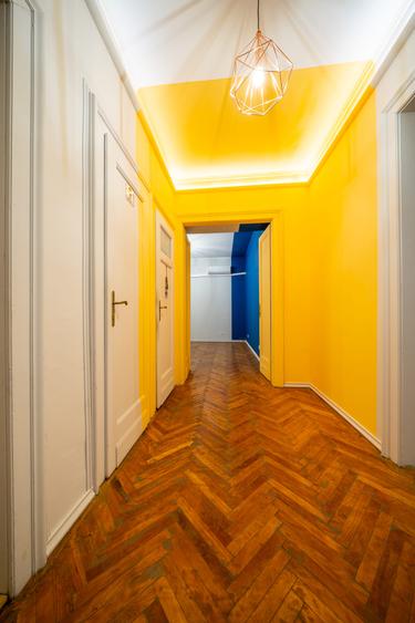 Apartament 4 camere, nemobilat, proaspat reabilitat.