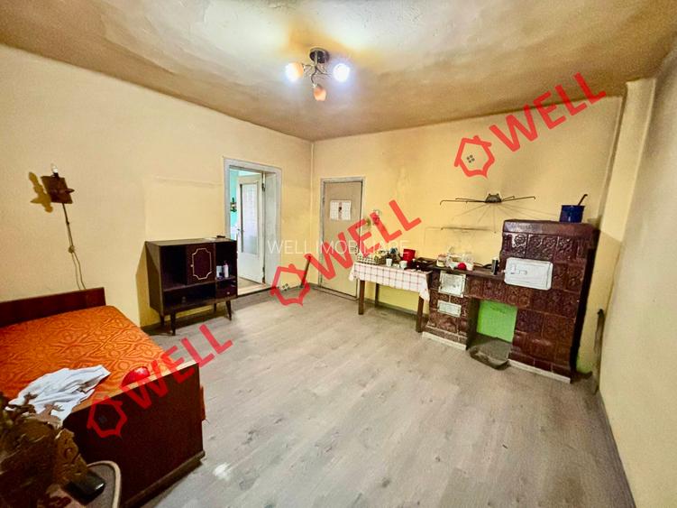 Casă familială de vânzare în Cătălina! - 6