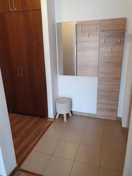 Apartament 2 camere, decomandat, centrala gaz, zona Casa de Cultura