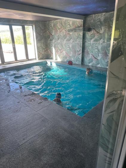 Casă individuală premium | 240 mp utili | Teren 500 mp | Piscină | Saună | D+P+M