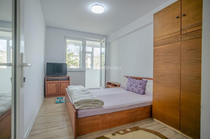 Proprietar vând apartament 3 Camere Ultracentral Mangalia, Etaj 2/4, Centrală, - 12
