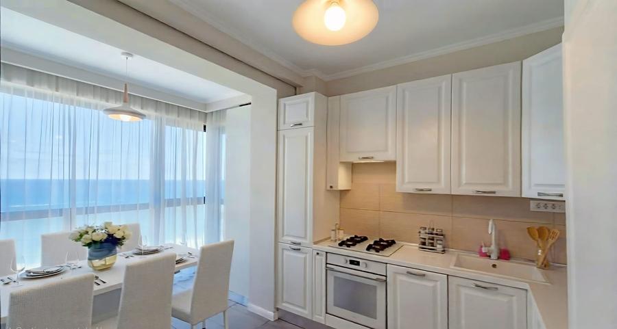 Exquisite 2-Bedroom Apartment with Direct Sea View – Faleză Nord
