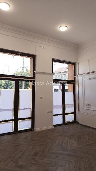 Închiriez spațiu comercial, Piata Alexandru Mocioni - 4