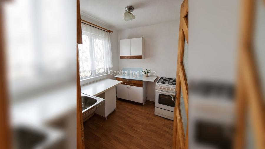 Vilă exclusivă cu ciubăr la munte Teren 8573 mp Cabană 136 mp  Vama - 8