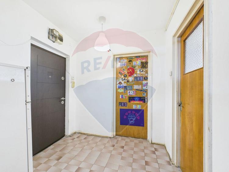 Apartament cu 2 camere de vanzare - Zona Alexandru Obregia