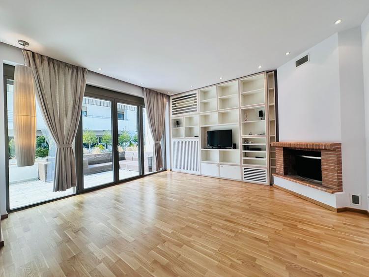 INCHIRIERE vila Baneasa || ponton privat || piscina naturala