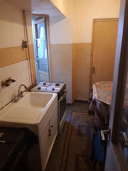 Nou pe piata! Garsoniera decomandata ROVINE-Dezrobirii la etajul 4/10