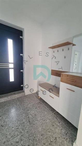 Casa de vanzare Carpinis