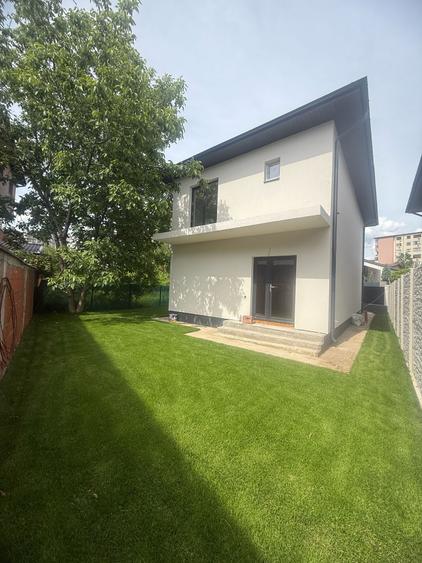 Casa la cheie,langa Cartierul Latin ,pret inclus tva,comision 0%